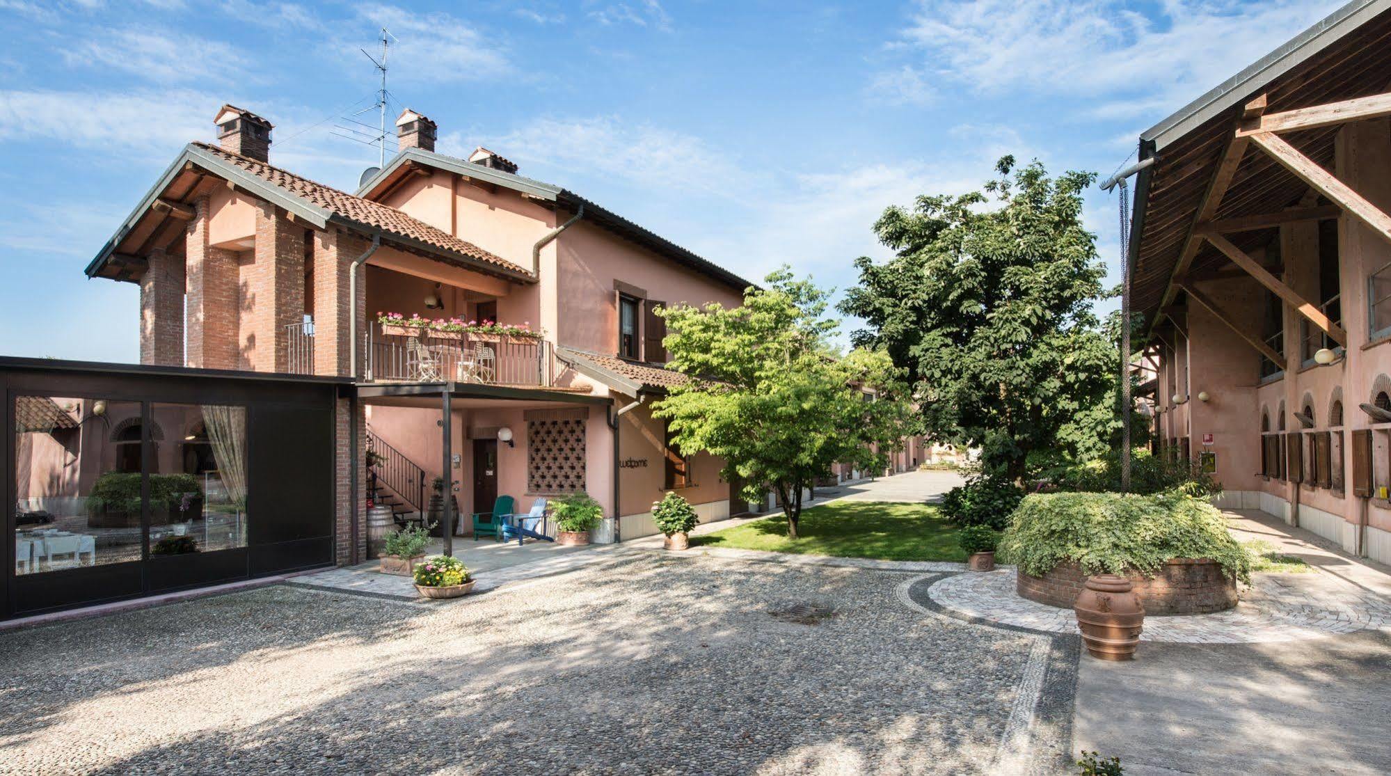 San Giacomo Horses & Agriturismo Arluno Exterior foto